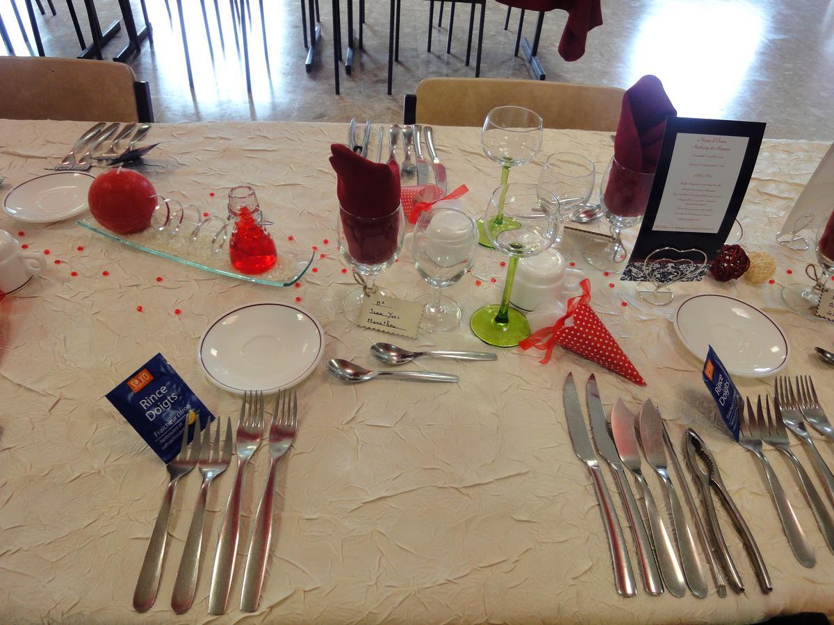 Hotel Restaurant La Grenouillere ヴィトレ エクステリア 写真