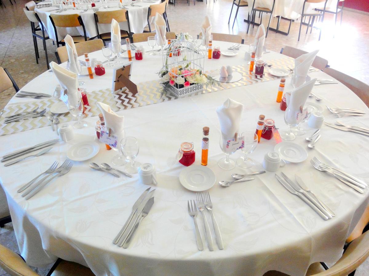 Hotel Restaurant La Grenouillere ヴィトレ エクステリア 写真