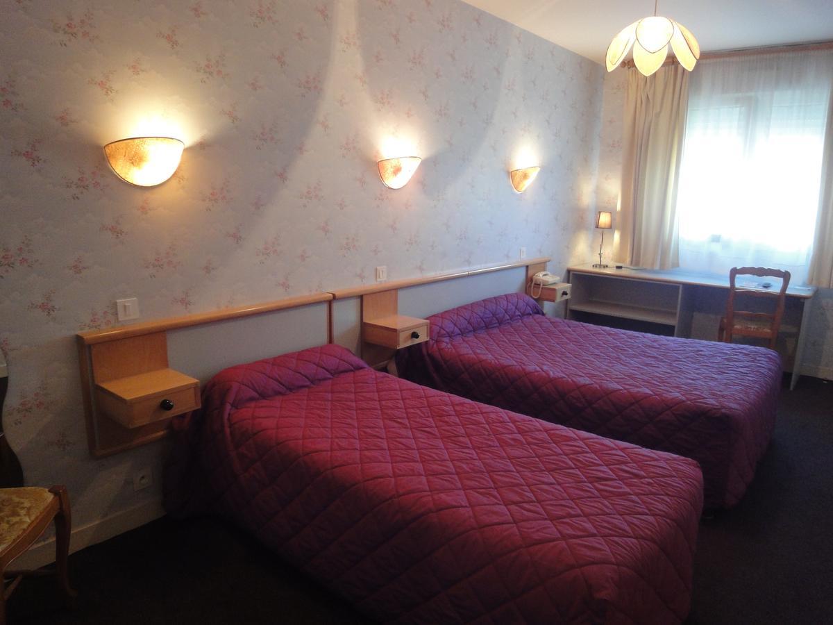 Hotel Restaurant La Grenouillere ヴィトレ エクステリア 写真
