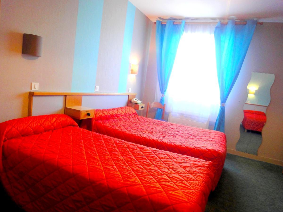 Hotel Restaurant La Grenouillere ヴィトレ エクステリア 写真